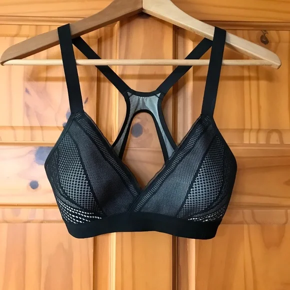 Lululemon Racer Back Bra - Picture 1 of 3